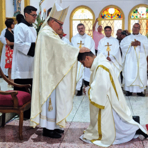 Imposizione delle Mani Ordinazione Sacerdotale