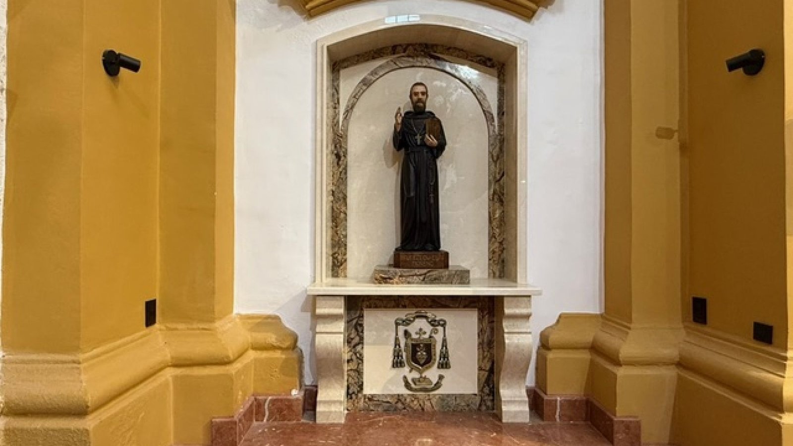 Altar de san Ezequiel Moreno. Rosario, Argentina. Agustinos Recoletos.