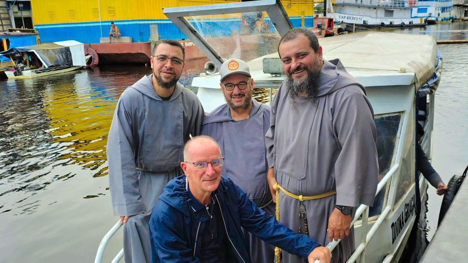 Los Frailes Misioneros Menores en Canutama, Amazonas, Brasil.