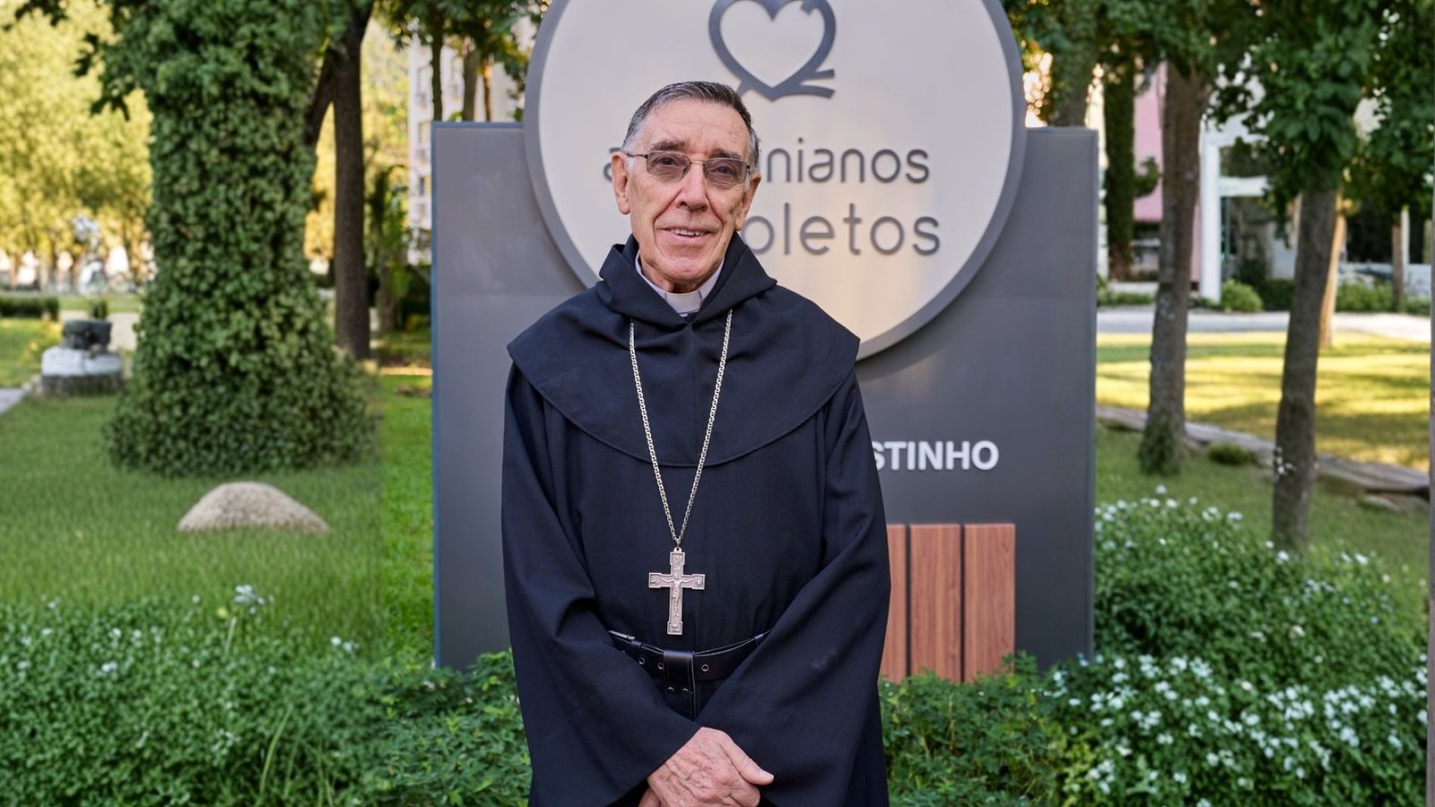 Mons. Emiliano Cisneros