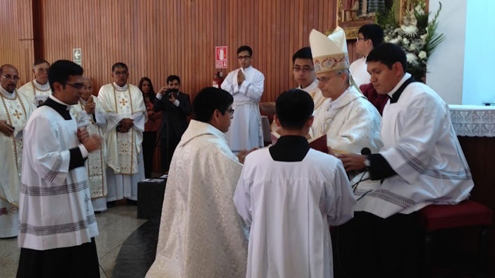 Fr-Julian-Página-Web-4