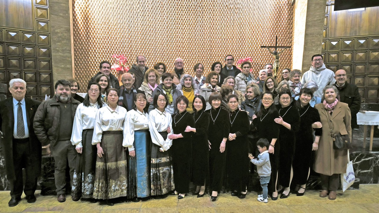 Primera FSAR en lengua china. Madrid, 2026.